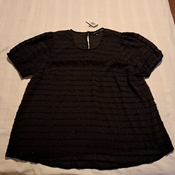 Torrid size 2 2X Abbey Lurex Chiffon Puff short sleeved top, New - Picture 1 of 10